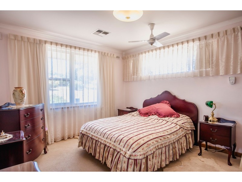 86 Matthew Place, Port Lincoln SA 5606