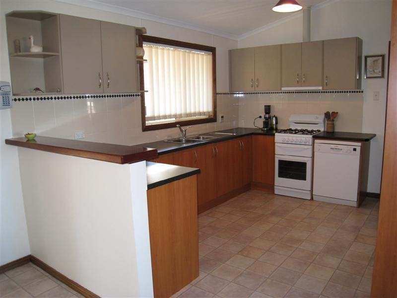 2 Murat Terrace, Ceduna SA 5690