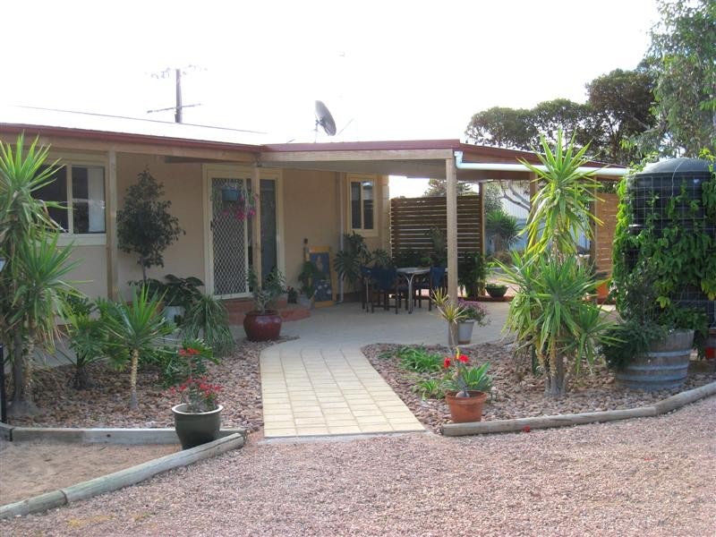2 Murat Terrace, Ceduna SA 5690