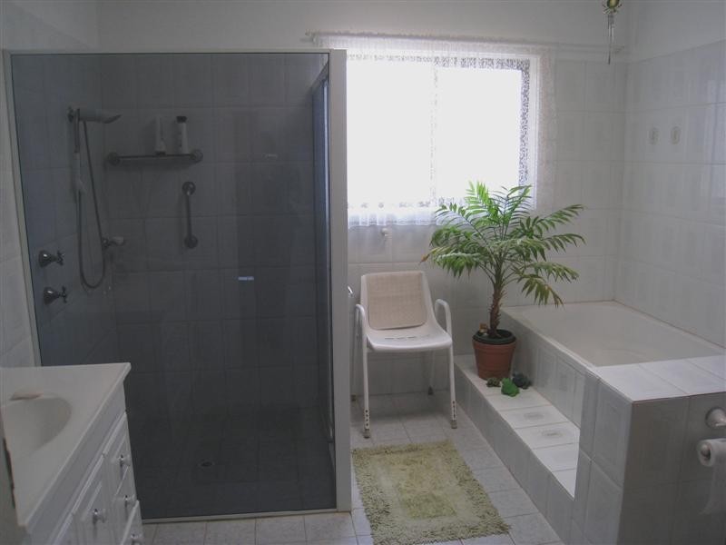 65 Poynton Street, Ceduna SA 5690