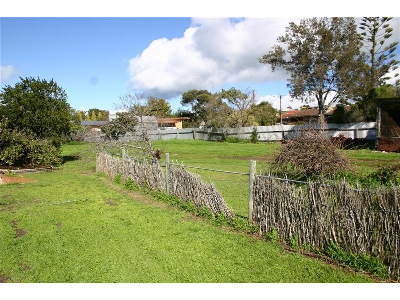 33  Flinders Highway, Port Lincoln SA 5606