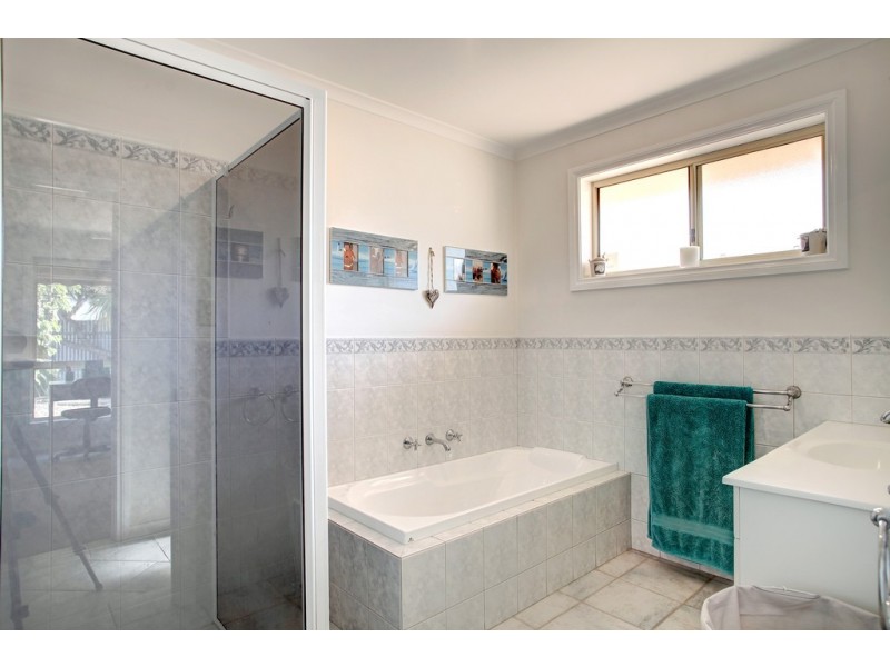 14 La Fayette Drive, Port Lincoln SA 5606
