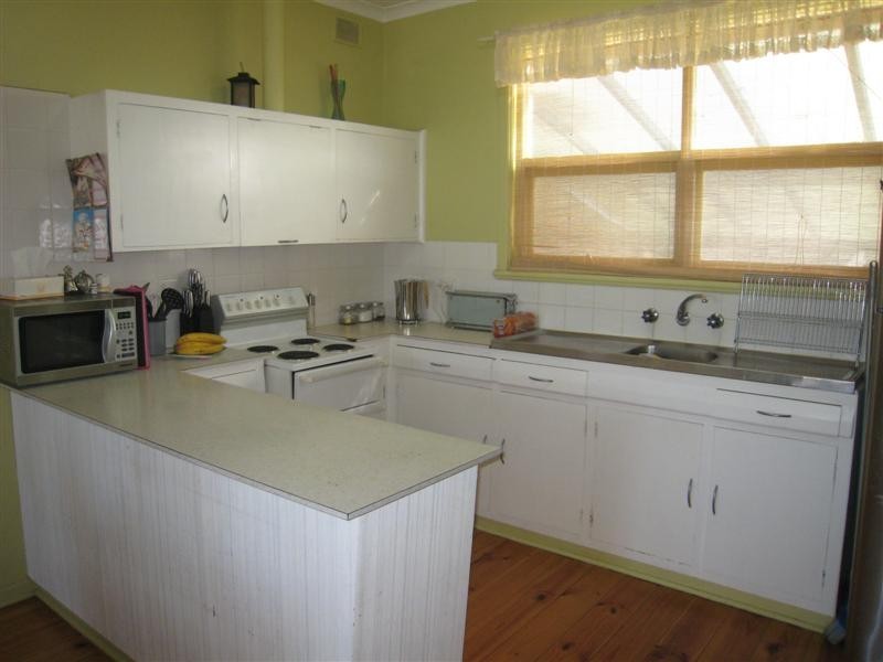 4 Newton Street, Port Lincoln SA 5606