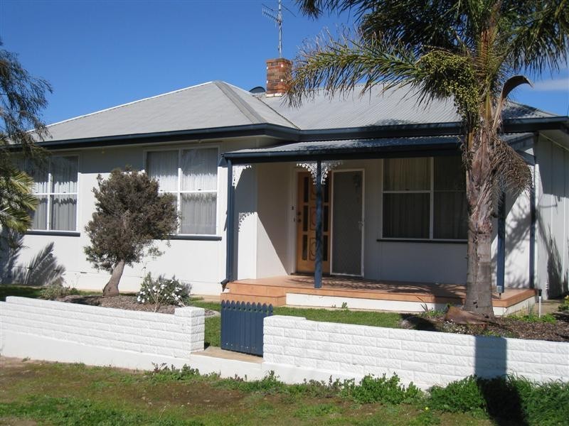 7 Haigh Street, Port Lincoln SA 5606