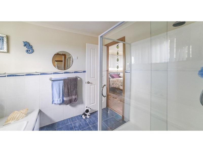 18 Seaview Road, Perlubie SA 5680