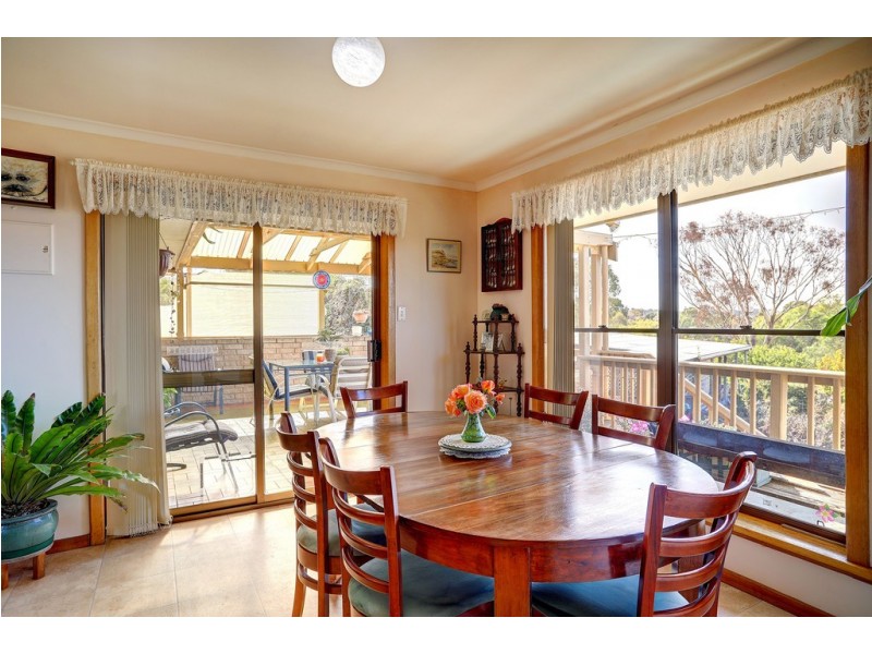 24 Bay View Road, Port Lincoln SA 5606