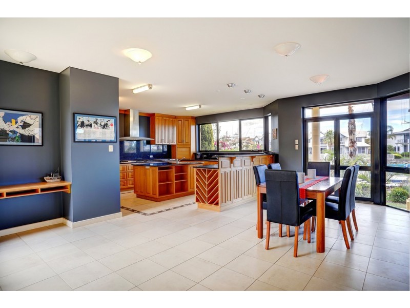 28 Lake View Avenue, Port Lincoln SA 5606