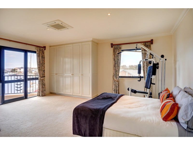 28 Lake View Avenue, Port Lincoln SA 5606