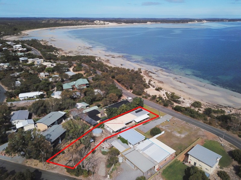 335 Esplanade, Coffin Bay SA 5607