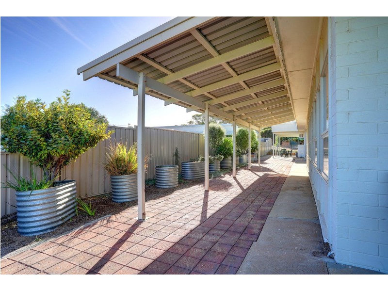 335 Esplanade, Coffin Bay SA 5607