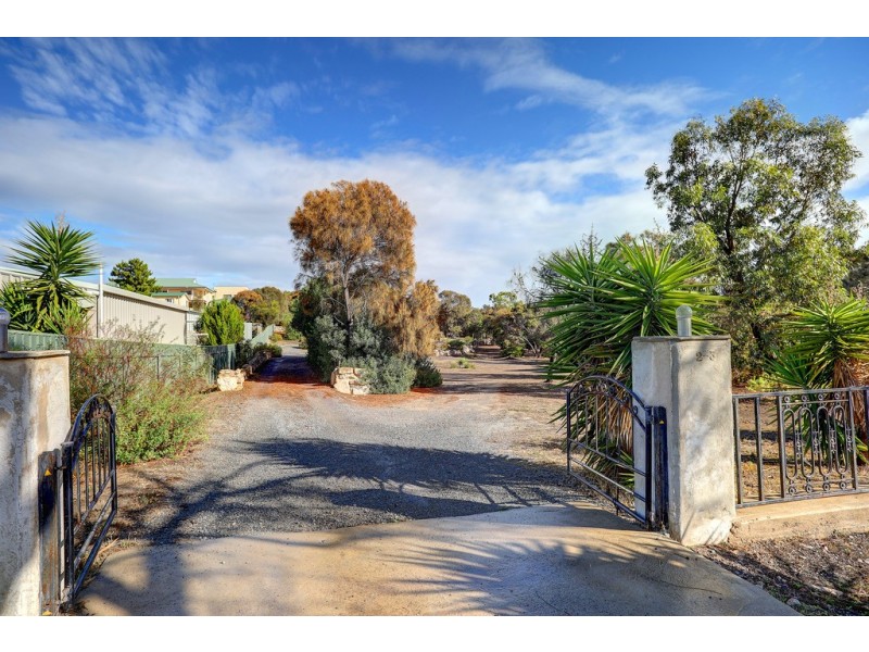 203 Esplanade, Coffin Bay SA 5607