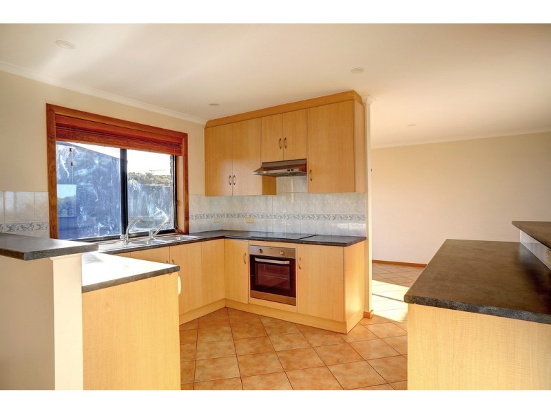 11 Explorer Drive, Port Lincoln SA 5606