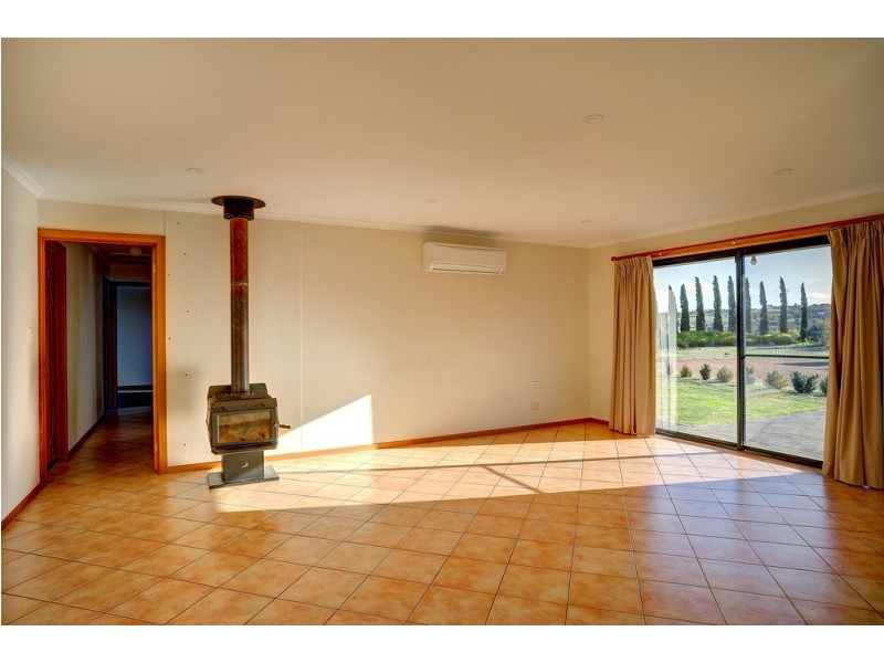 11 Explorer Drive, Port Lincoln SA 5606