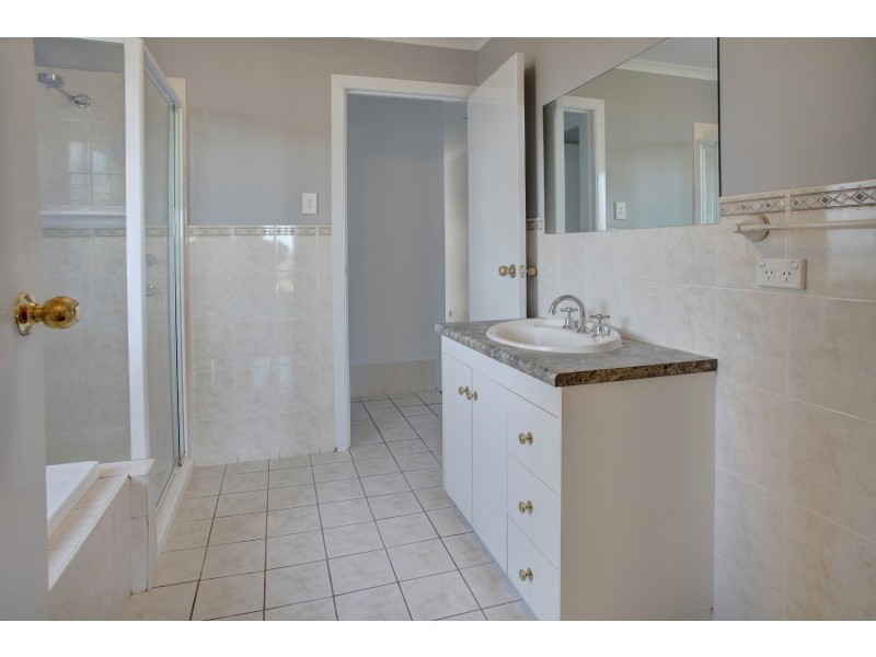 60 Sleaford Terrace, Port Lincoln SA 5606