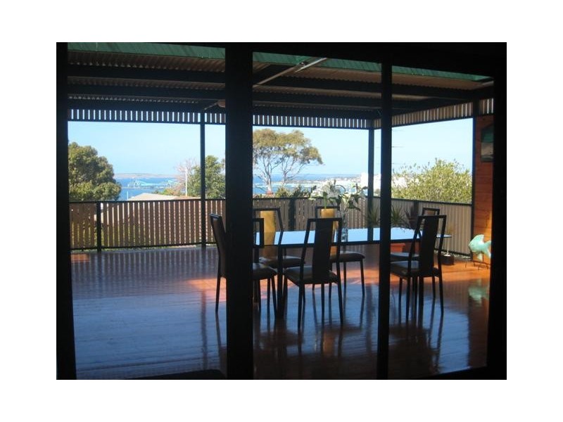 1A  Hillside Grove, Port Lincoln SA 5606