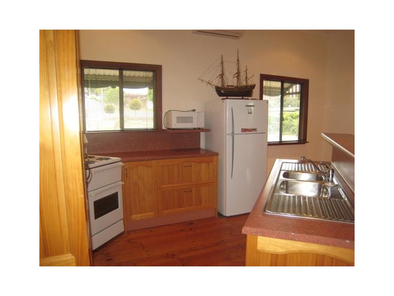 1A  Hillside Grove, Port Lincoln SA 5606