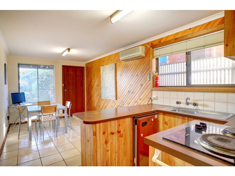 379 Esplanade, Coffin Bay SA 5607