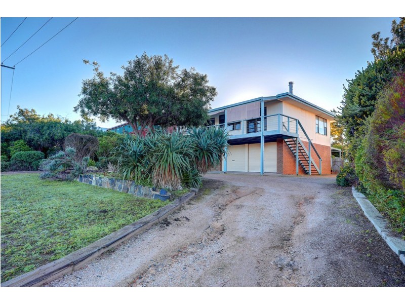 379 Esplanade, Coffin Bay SA 5607