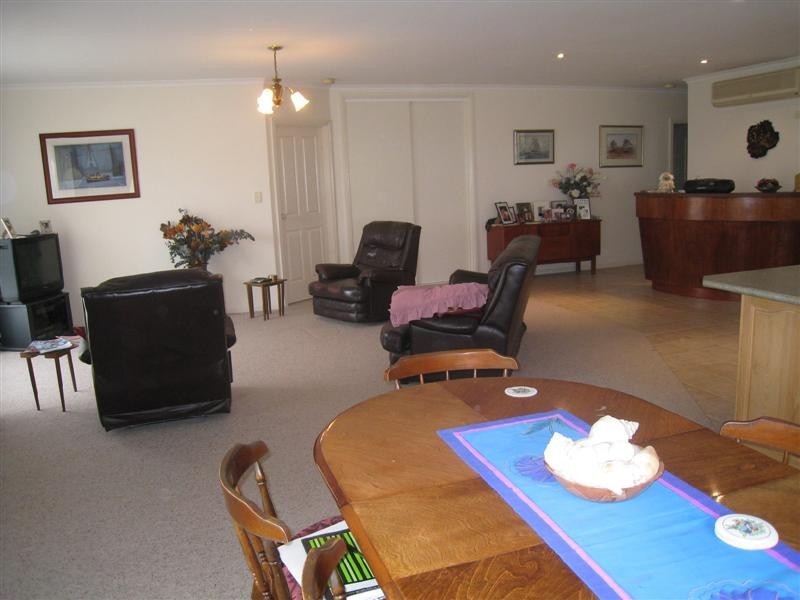 1 Gill Street, Port Neill SA 5604