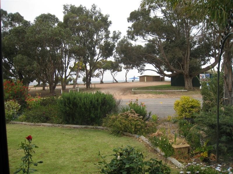 1 Gill Street, Port Neill SA 5604