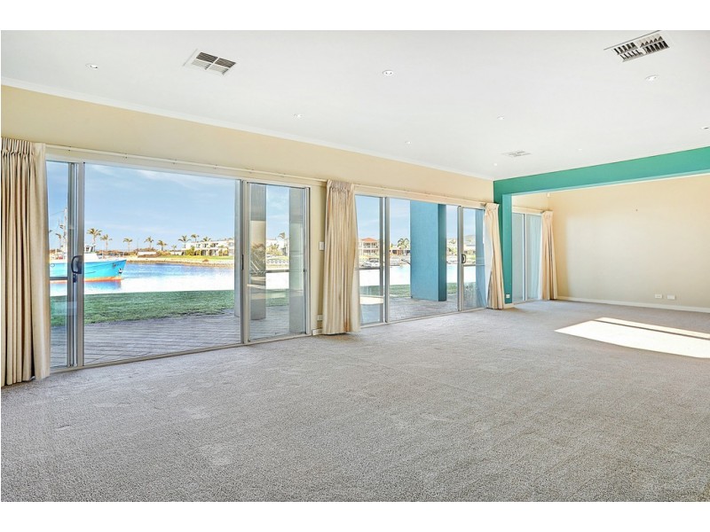 6 Sandy Point Drive, Port Lincoln SA 5606