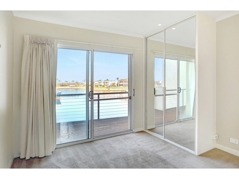6 Sandy Point Drive, Port Lincoln SA 5606