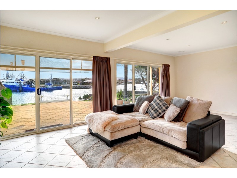1/6 Island Drive, Port Lincoln SA 5606