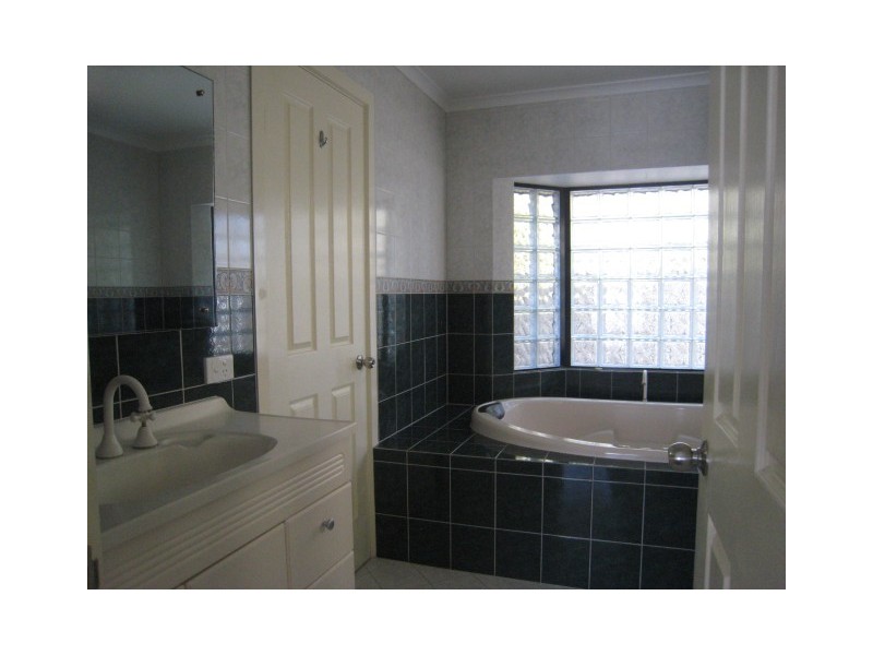 16 White Street, Port Lincoln SA 5606