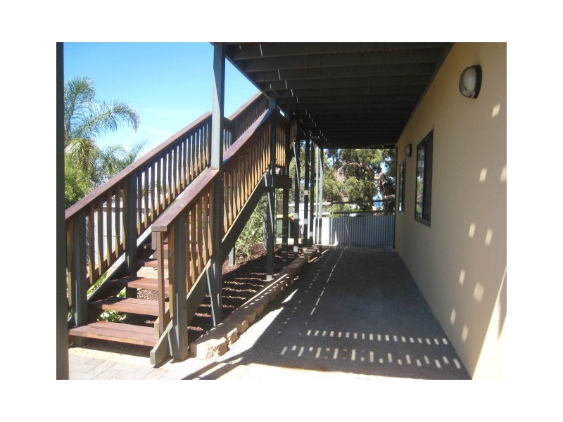 16 White Street, Port Lincoln SA 5606