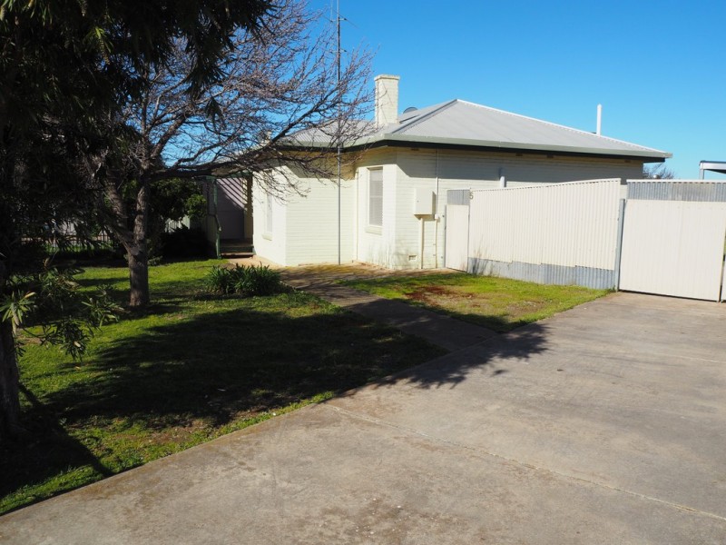 5 Whait Ave, Port Lincoln SA 5606