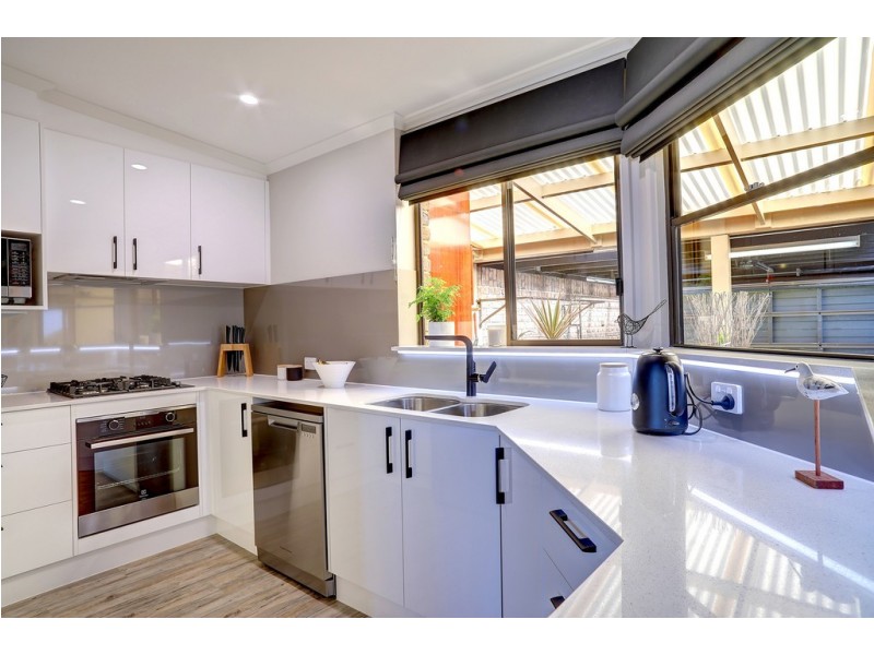 7/11 Tennyson Terrace, Port Lincoln SA 5606