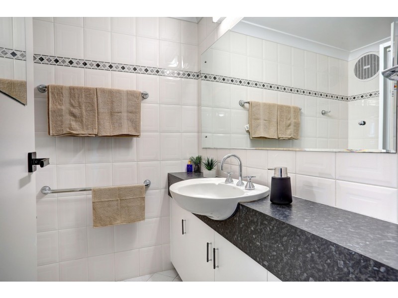 7/11 Tennyson Terrace, Port Lincoln SA 5606