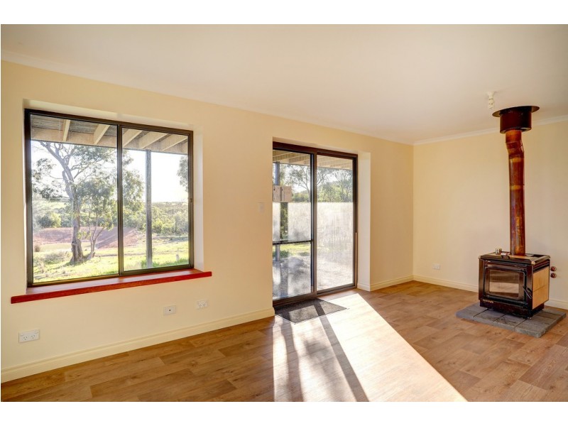 58 Pope Drive, Charlton Gully SA 5607