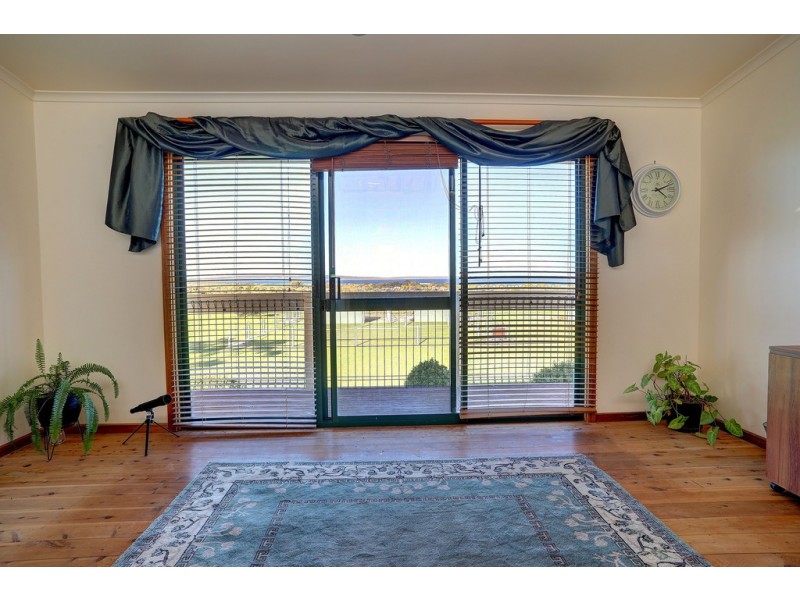 1102-1104 Lincoln Highway, North Shields SA 5607