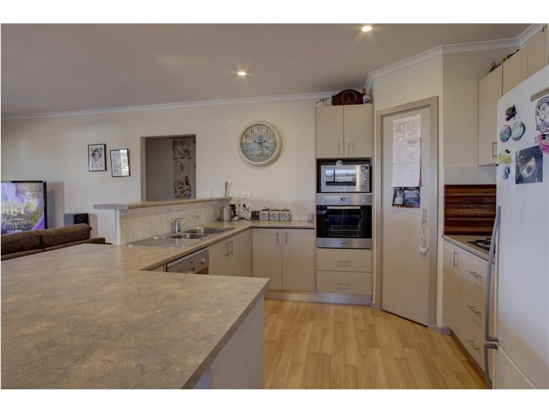 23 Orabanda Drive, Port Lincoln SA 5606