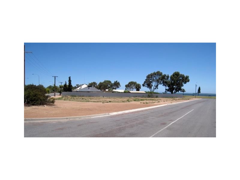 2 Frayne Terrace, Ceduna SA 5690