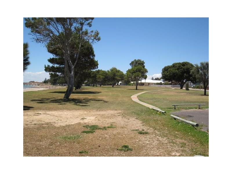 2 Frayne Terrace, Ceduna SA 5690