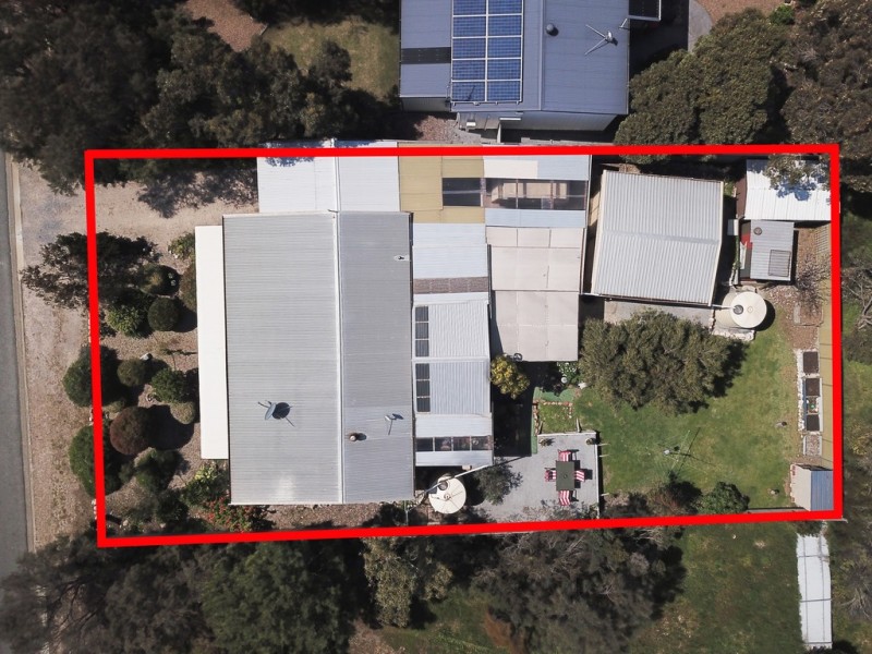 13 Greenly Avenue, Coffin Bay SA 5607