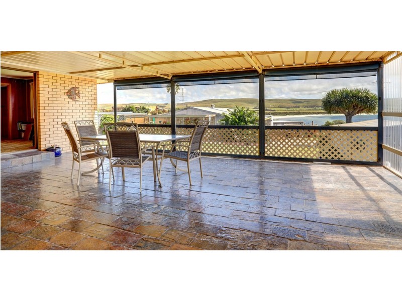 21 Central Street, Louth Bay SA 5607