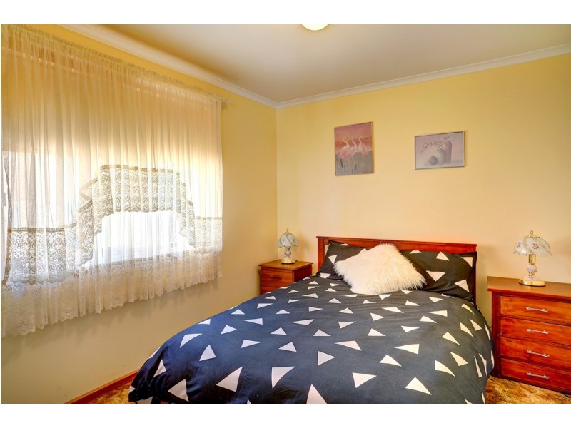 21 Central Street, Louth Bay SA 5607