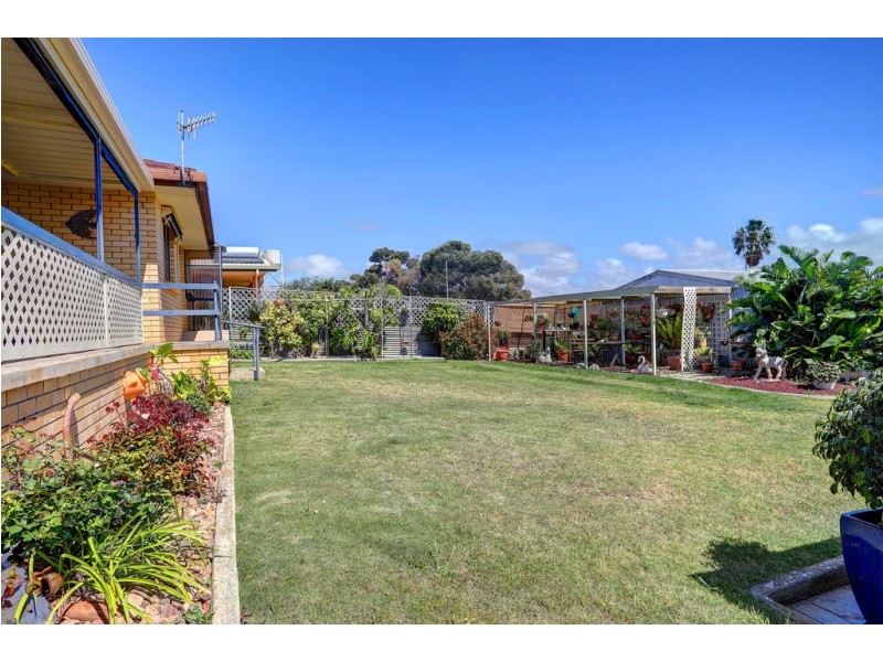 21 Central Street, Louth Bay SA 5607