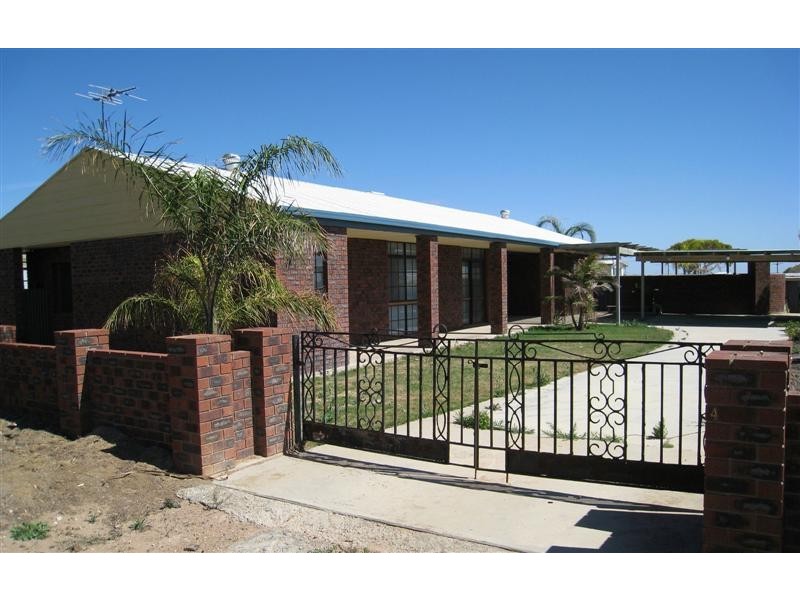 4 Hambidge Street, Thevenard, Ceduna SA 5690