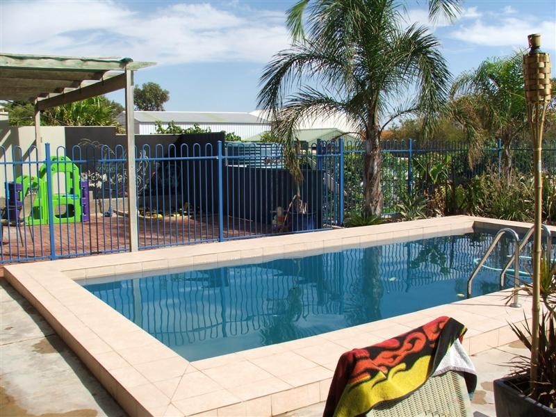 4 Hambidge Street, Thevenard, Ceduna SA 5690