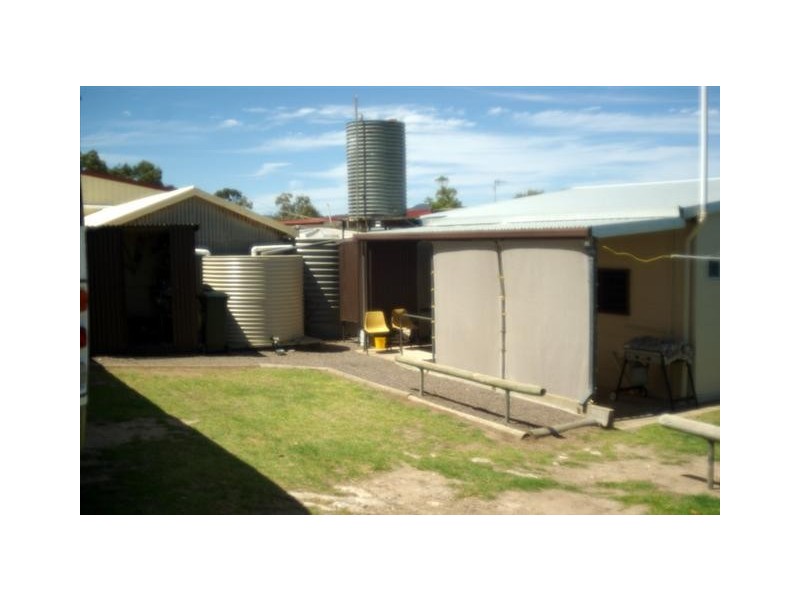 485 Dolphin Drive, Mount Dutton Bay SA 5607