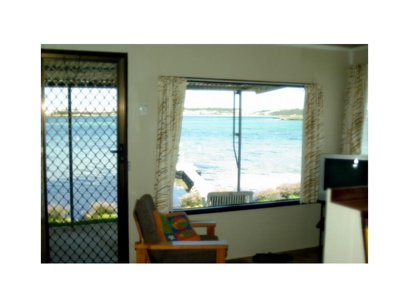 485 Dolphin Drive, Mount Dutton Bay SA 5607