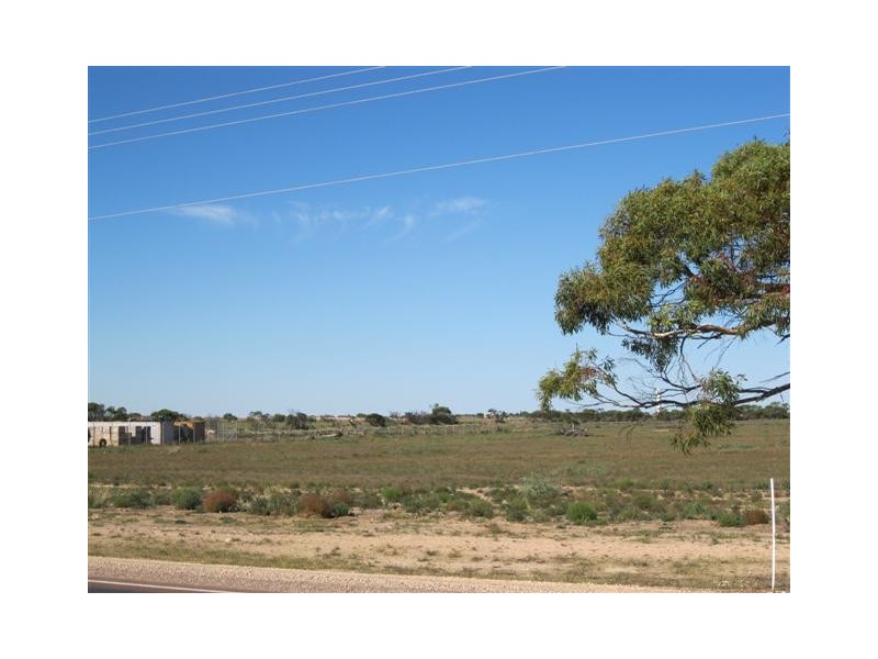 90 to 96 McKenzie Street, Ceduna SA 5690