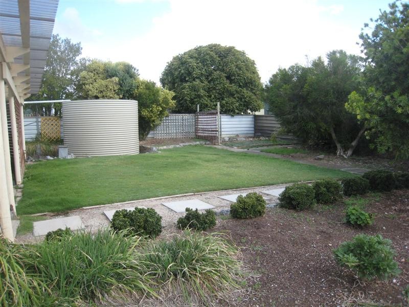 16 Flinders Avenue, Port Lincoln SA 5606