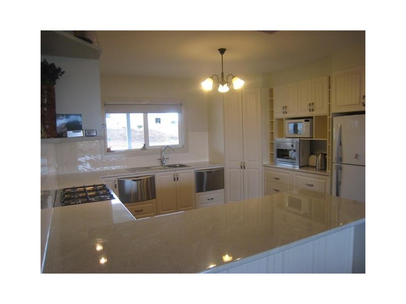 Lot 2 Cnr Petrel Ct and Richardson Rd Endeavour Heights Via, Port Lincoln SA 5606