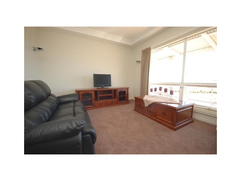 Lot 2 Cnr Petrel Ct and Richardson Rd Endeavour Heights Via, Port Lincoln SA 5606