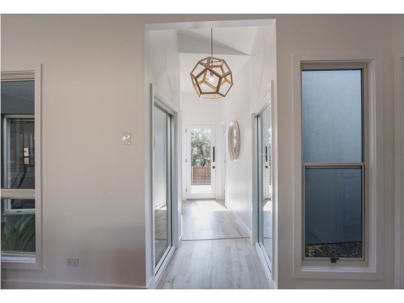 33 Flinders Ave, Coffin Bay SA 5607